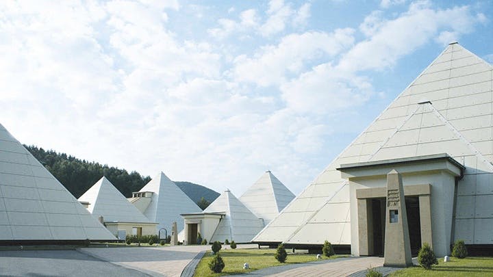 Rayonex Pyramids